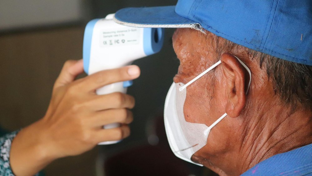 コレステロール 高い 40代 下げる
