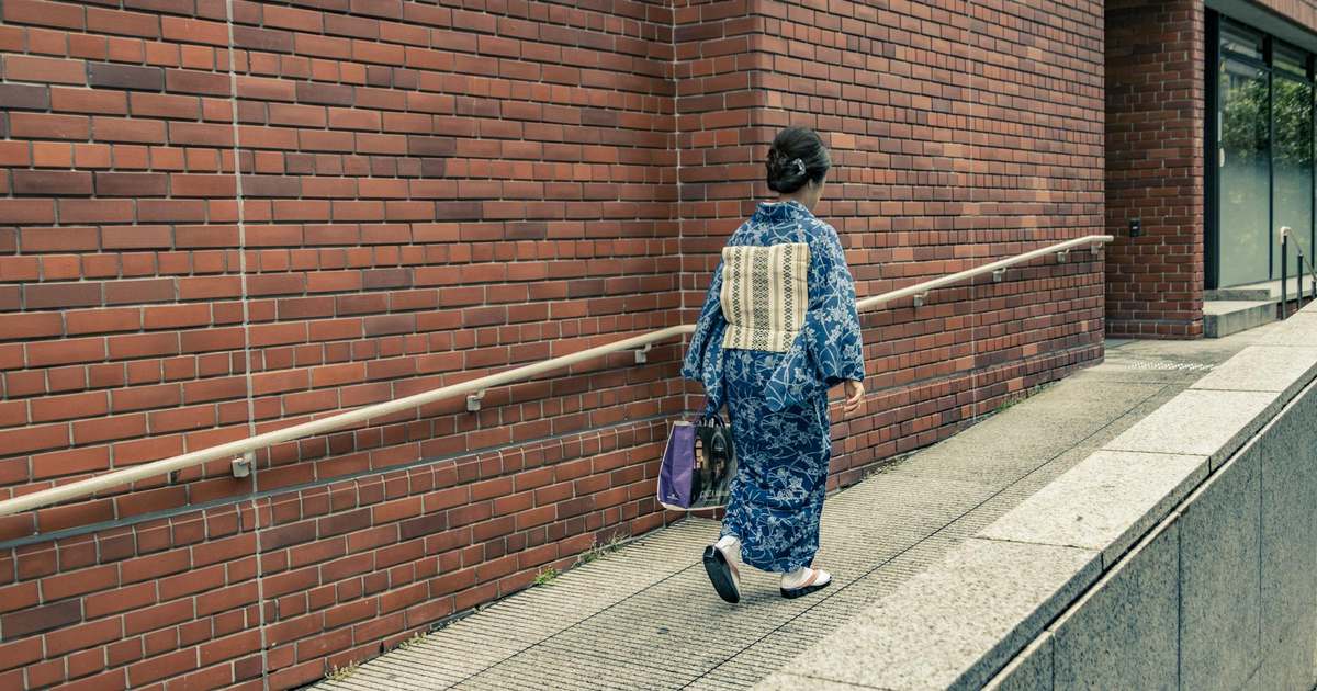 40代 二の腕 たるみ 夏